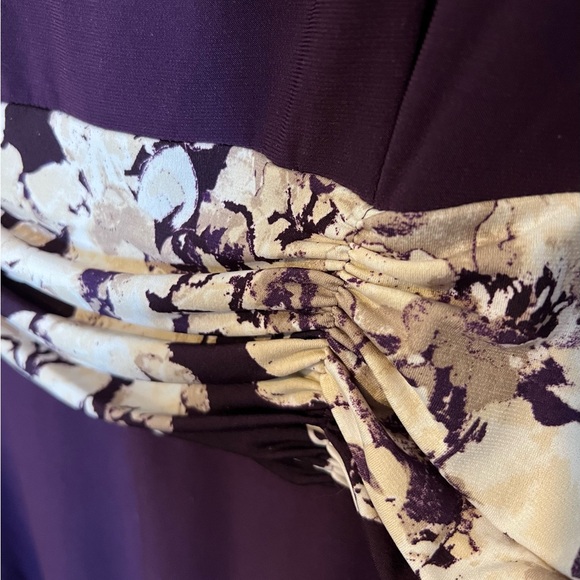 Dressy occasions, Jessica Howard sleeveless dress with unattached jacket - Picture 4 of 7